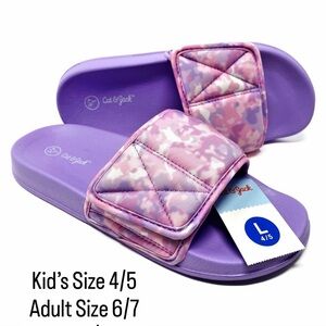 Cat & Jack Kids Slide Sandals in Purple and Pink